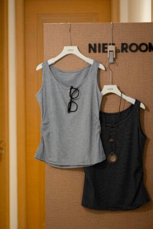 Striped Wide Strap Tank 	条纹背心
