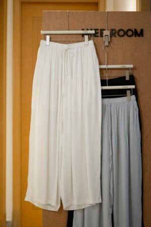 Linen Crinkle Wide Leg Trousers	亚麻皱褶垂感阔腿裤