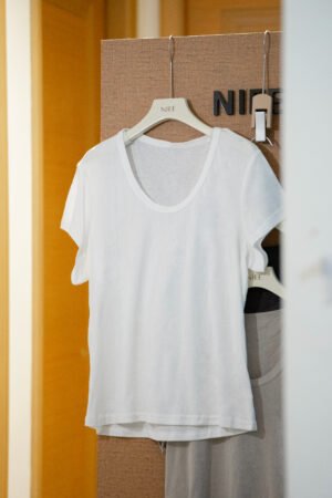 Everyday Cotton Tee	百搭棉质圆领T恤